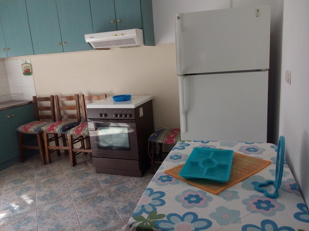 Anastasia - Efthimios Apartments Agios Konstantinos  Dış mekan fotoğraf
